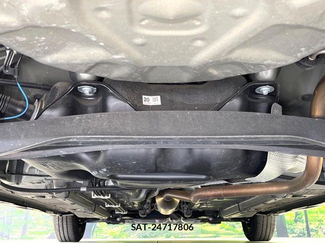 Toyota YARIS 2023-01 8884674-18