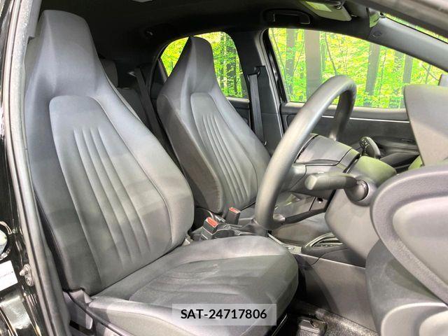 Toyota YARIS 2023-01 8884674-7