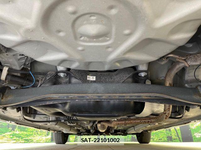 Toyota YARIS 2024-07 8884670-18