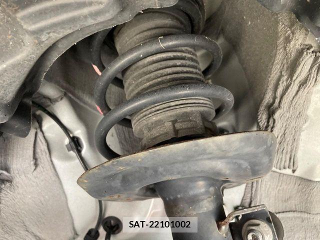 Toyota YARIS 2024-07 8884670-19