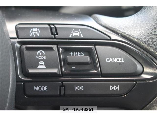 Toyota YARIS 2024-03 8884669-5