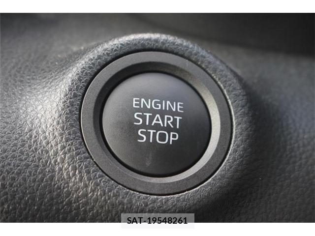 Toyota YARIS 2024-03 8884669-8