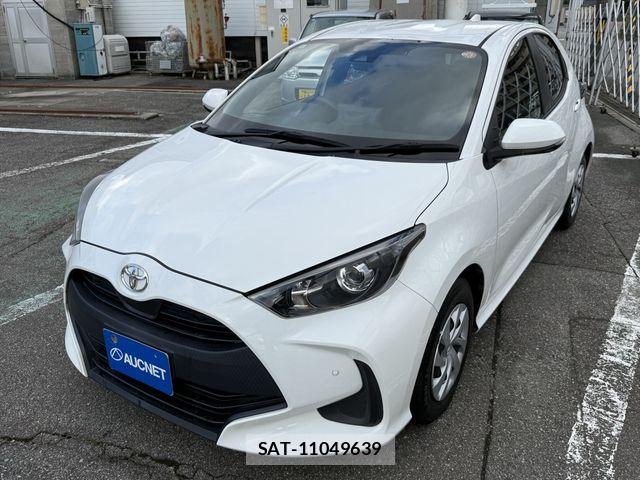 Toyota YARIS 2021-09 8884681-0