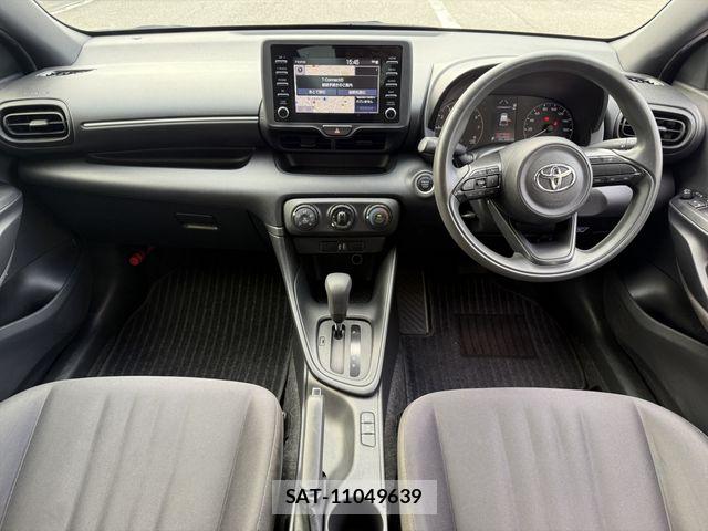 Toyota YARIS 2021-09 8884681-12