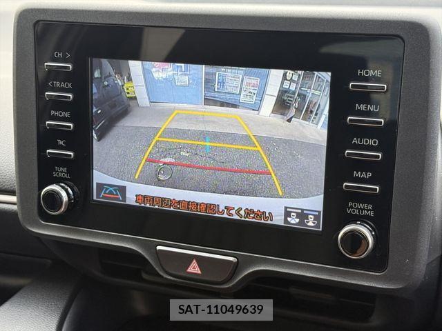 Toyota YARIS 2021-09 8884681-15