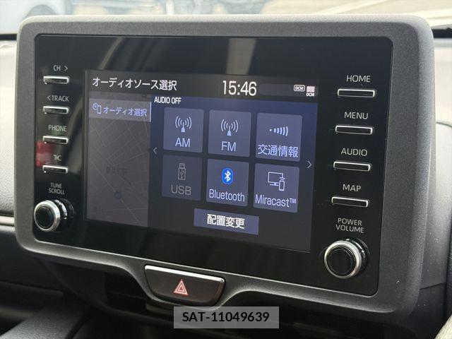Toyota YARIS 2021-09 8884681-16