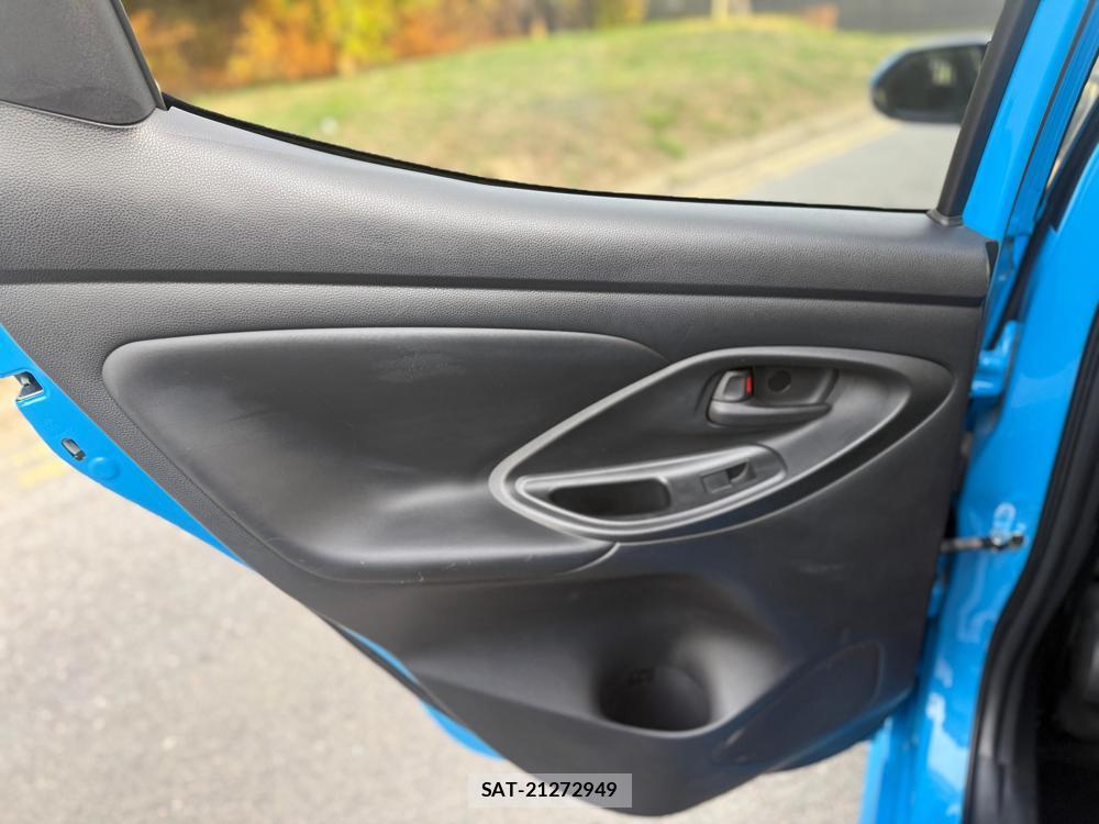 Toyota YARIS 2020-04 5055239-27