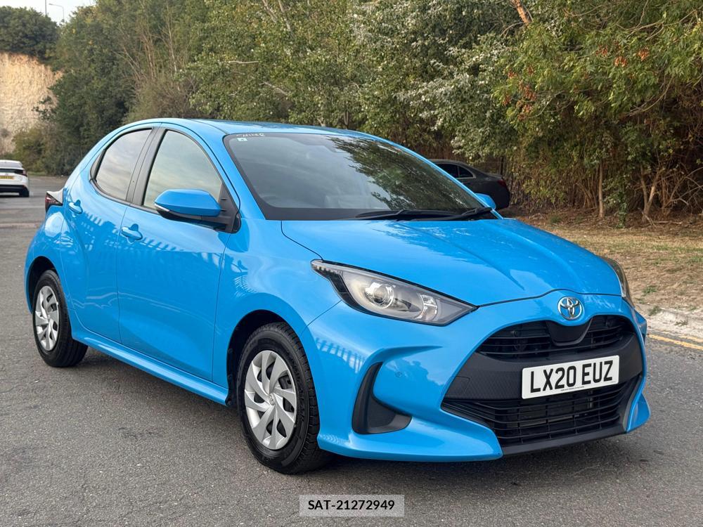 Toyota YARIS 2020-04 5055239-6