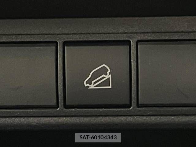 Toyota YARIS CROSS 2023-07 505869-7