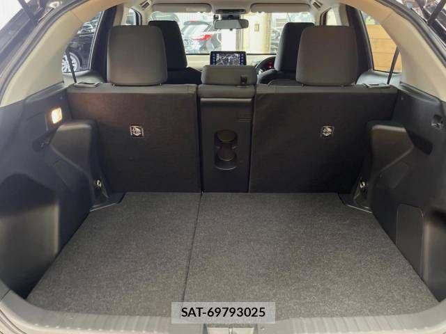 Toyota YARIS CROSS 2023-07 617448-11