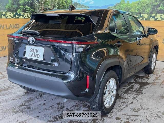 Toyota YARIS CROSS 2023-07 617448-18