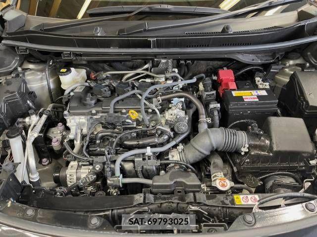 Toyota YARIS CROSS 2023-07 617448-19