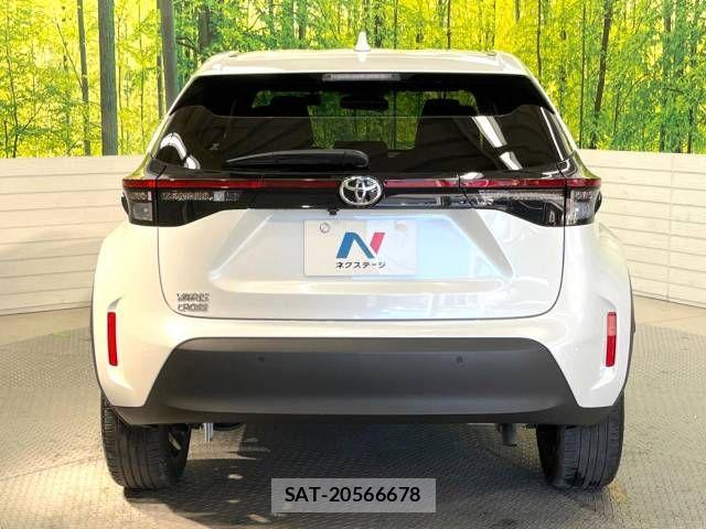 Toyota YARIS CROSS 2023-07 709126-15