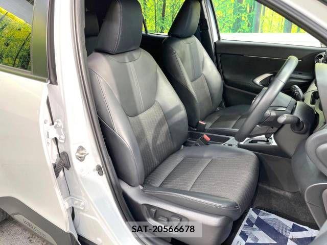 Toyota YARIS CROSS 2023-07 709126-8