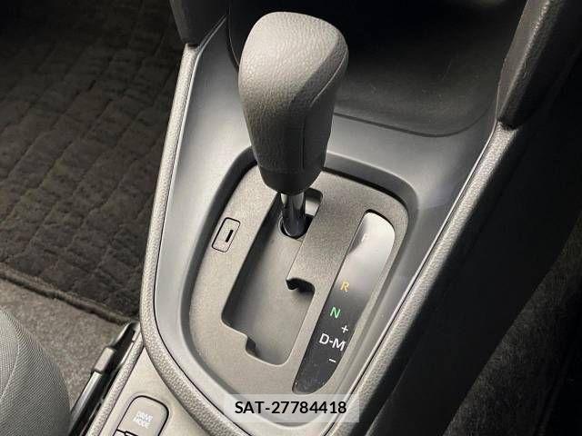 Toyota YARIS CROSS 2024-07 885937-18