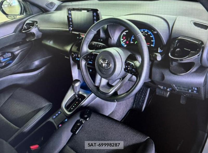 Toyota YARIS CROSS 2023 1316280-4