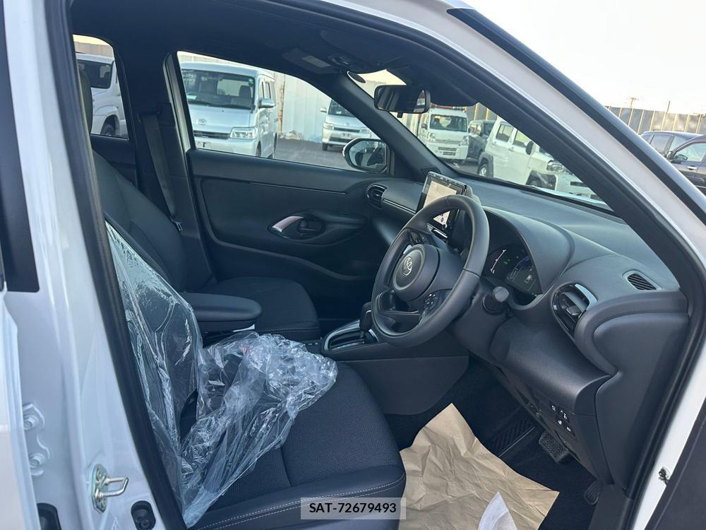 Toyota YARIS CROSS 2025 1669830-11