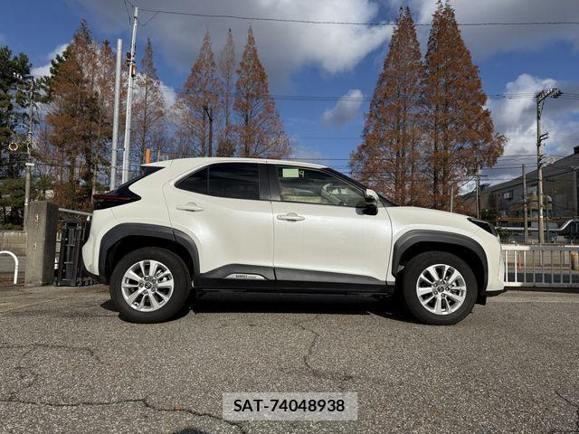 Toyota YARIS CROSS 2020-11 3017688-4