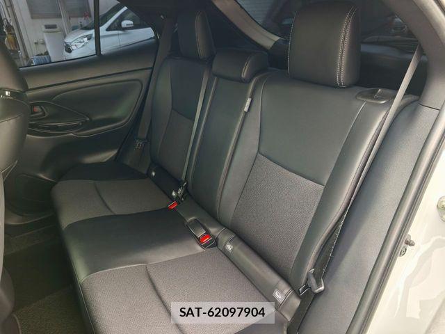 Toyota YARIS CROSS 2024-04 3936361-6