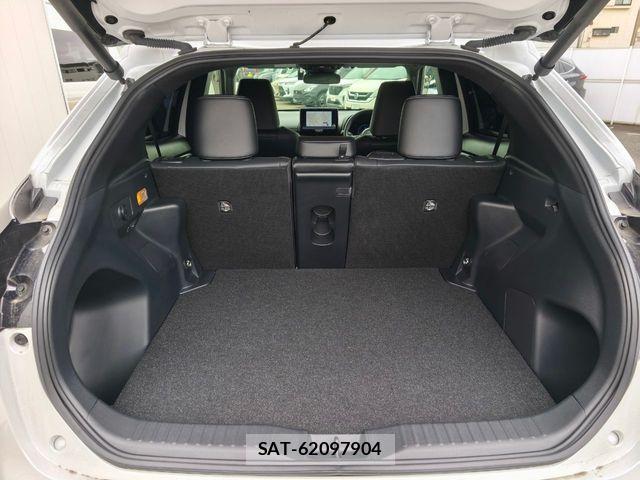 Toyota YARIS CROSS 2024-04 3936361-7