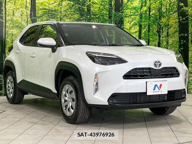 Toyota YARIS CROSS 2025-10 6266553-16