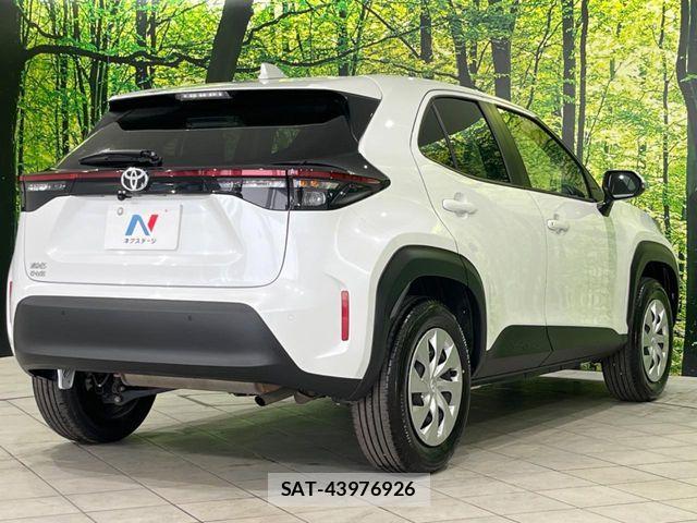 Toyota YARIS CROSS 2025-10 6266553-17