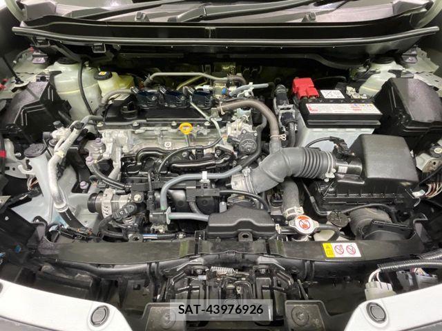 Toyota YARIS CROSS 2025-10 6266553-18