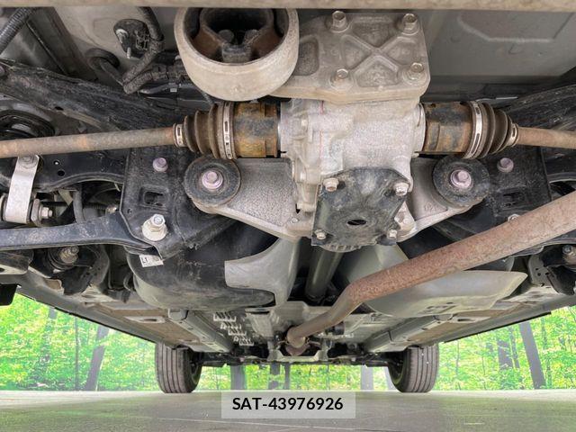 Toyota YARIS CROSS 2025-10 6266553-19