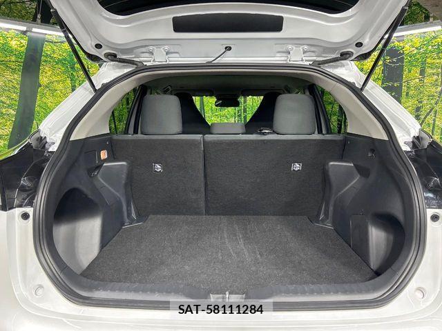 Toyota YARIS CROSS 2025-10 6266531-10