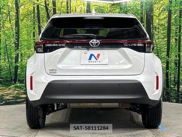 Toyota YARIS CROSS 2025-10 6266531-15