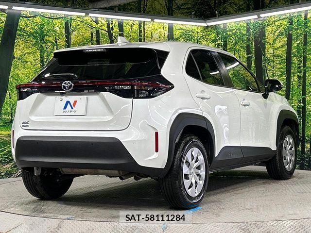 Toyota YARIS CROSS 2025-10 6266531-16