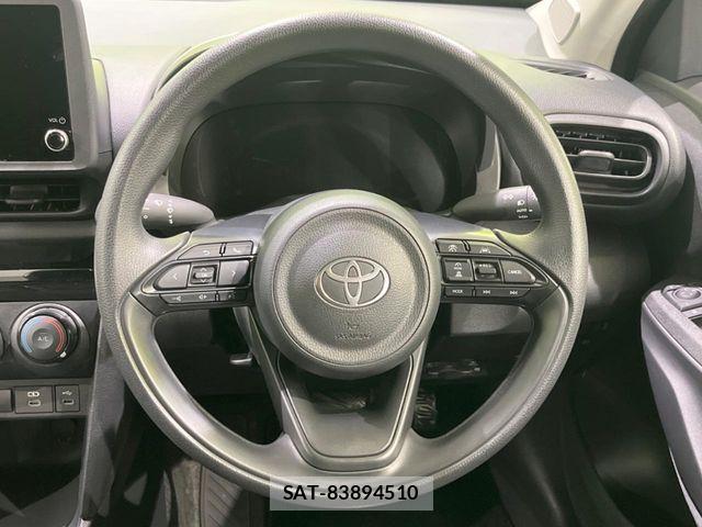 Toyota YARIS CROSS 2025-10 6266545-11