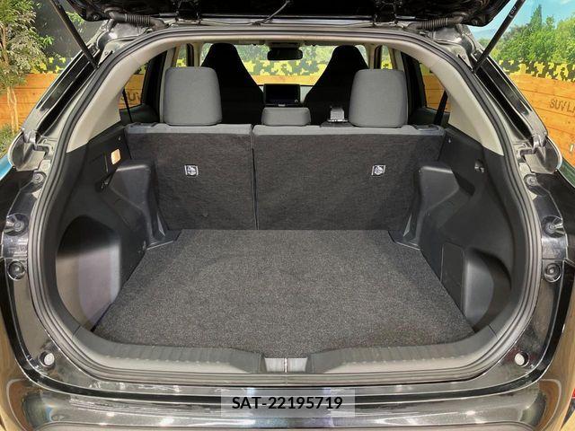 Toyota YARIS CROSS 2025-10 6528160-10