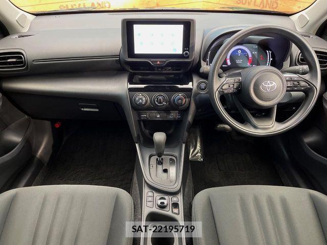 Toyota YARIS CROSS 2025-10 6528160-1