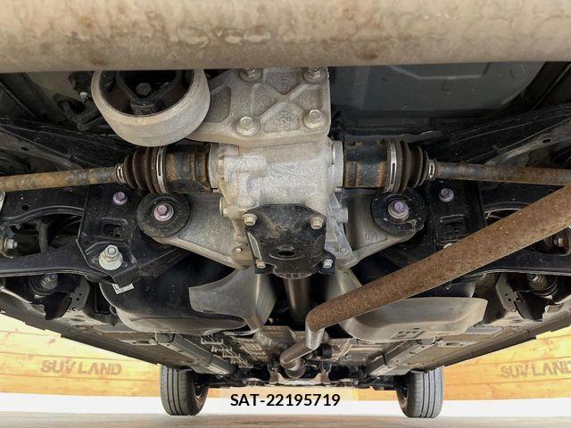 Toyota YARIS CROSS 2025-10 6528160-19