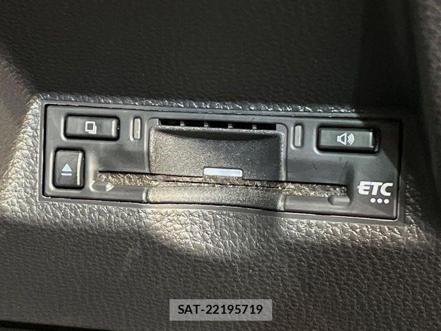 Toyota YARIS CROSS 2025-10 6528160-7
