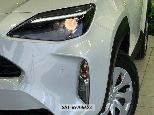 Toyota YARIS CROSS 2025-10 6615949-11