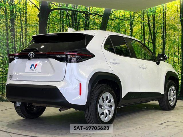 Toyota YARIS CROSS 2025-10 6615949-16