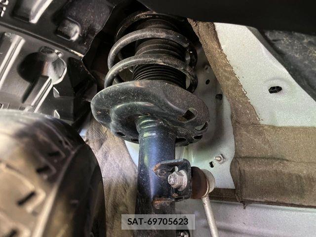 Toyota YARIS CROSS 2025-10 6615949-19