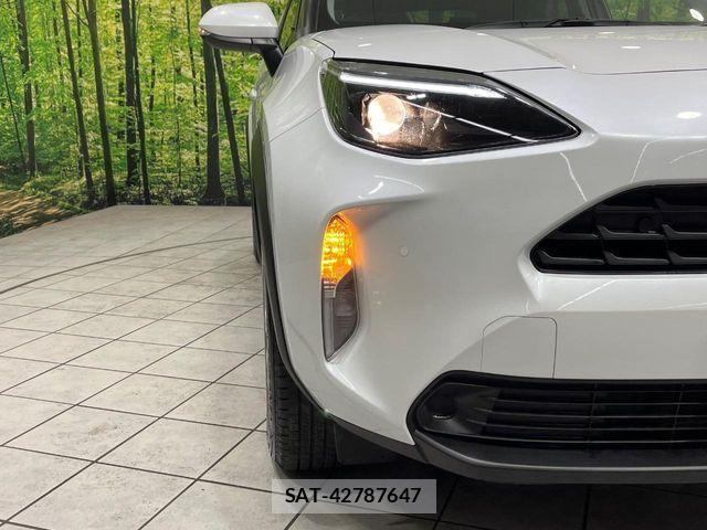 Toyota YARIS CROSS 2025-10 6642969-11