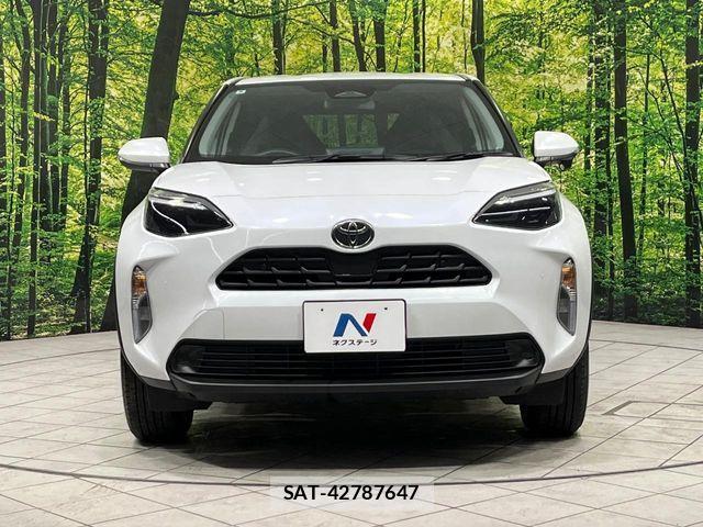 Toyota YARIS CROSS 2025-10 6642969-13
