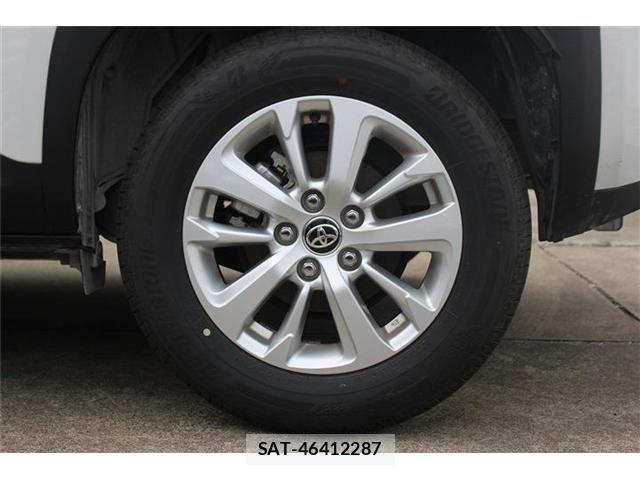 Toyota YARIS CROSS 2025-06 6674292-15
