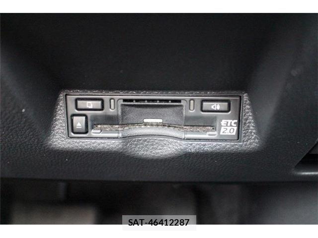 Toyota YARIS CROSS 2025-06 6674292-4