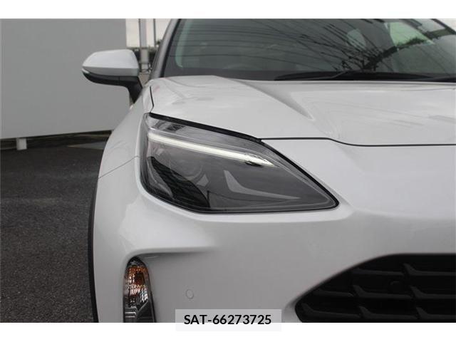 Toyota YARIS CROSS 2025-06 6674291-13