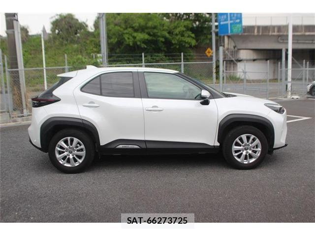 Toyota YARIS CROSS 2025-06 6674291-7