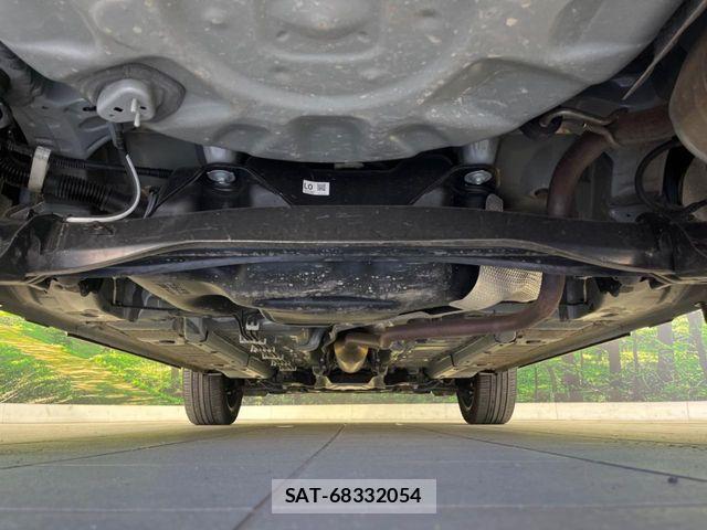 Toyota YARIS CROSS 2025-04 6678919-18