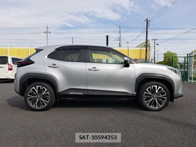 Toyota YARIS CROSS 2020-09 6682982-10