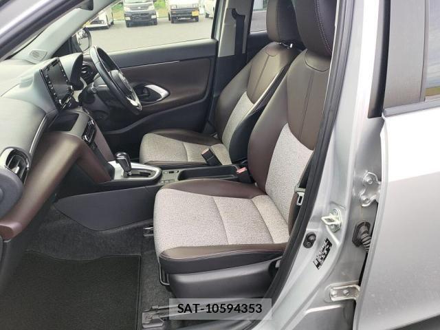 Toyota YARIS CROSS 2020-09 6682982-21