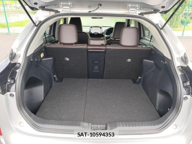 Toyota YARIS CROSS 2020-09 6682982-24