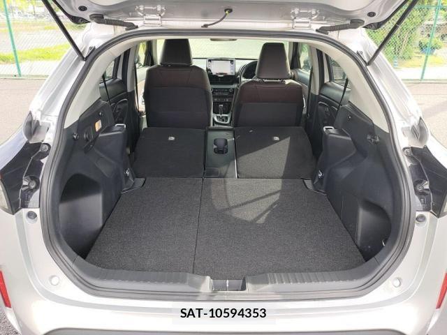 Toyota YARIS CROSS 2020-09 6682982-26